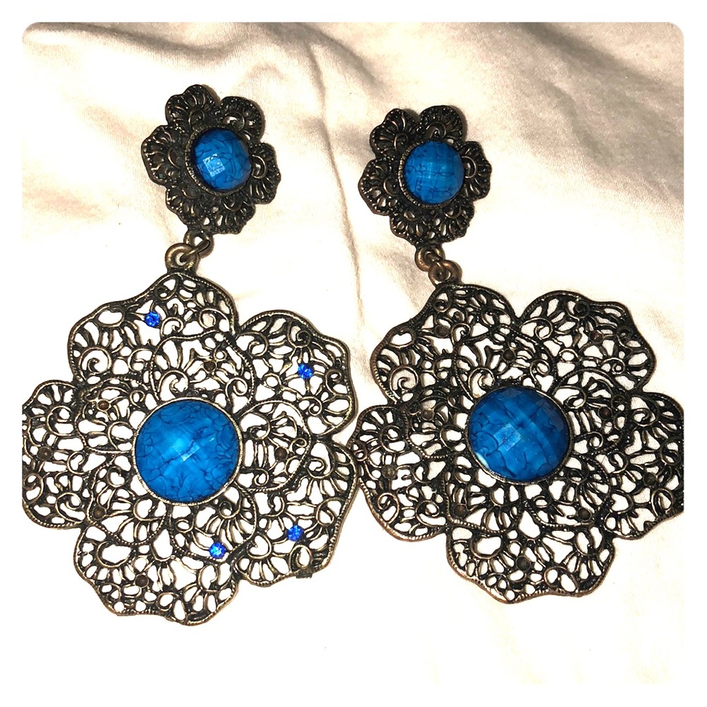 Earrings.